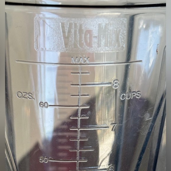 Vita-Mix Dry Blade 2 Liter / 8 cups container - Picture 2 of 6